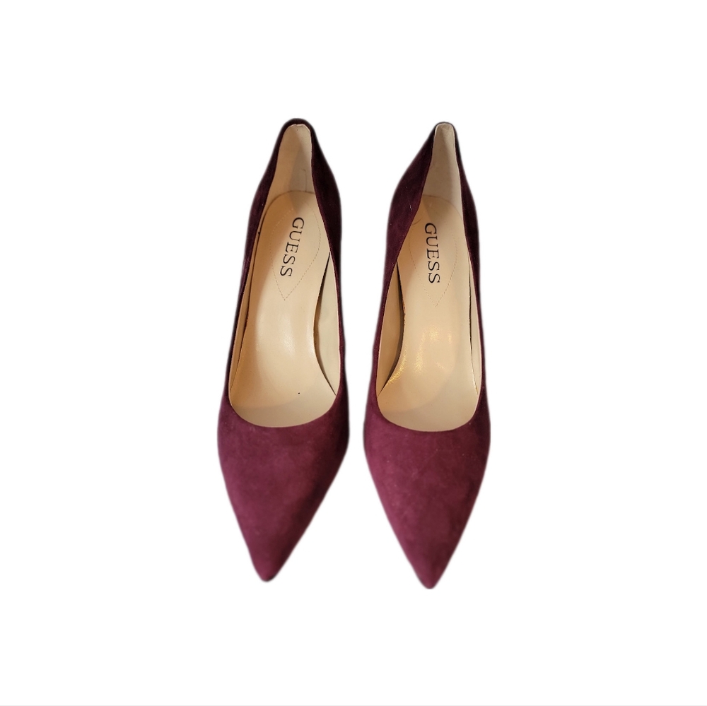 Guess wine/burgundy faux suede heels sz 9.5 like new